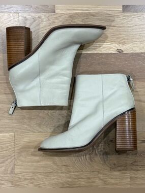 Kelsi Dagger Women's Cream Leather Block Heel Ankle Boots Size 8.5